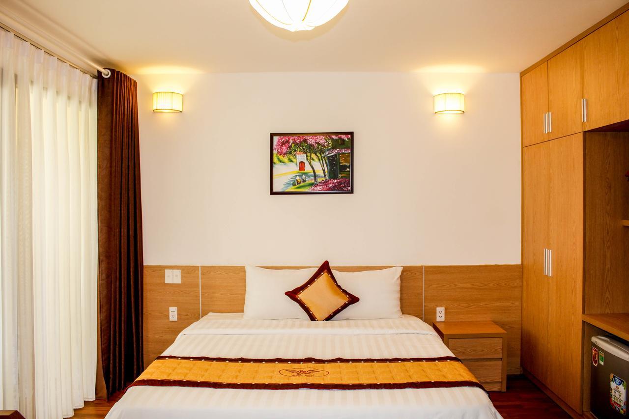 Ruby Hotel Ха Лонг Екстериор снимка